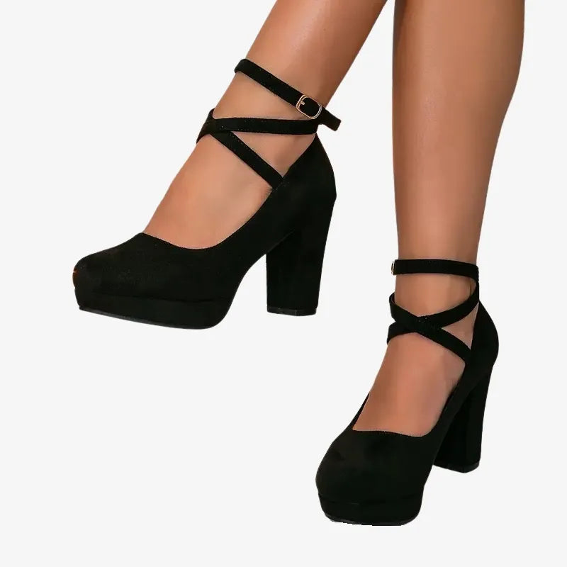 Escarpins Élégants à Talon Carré