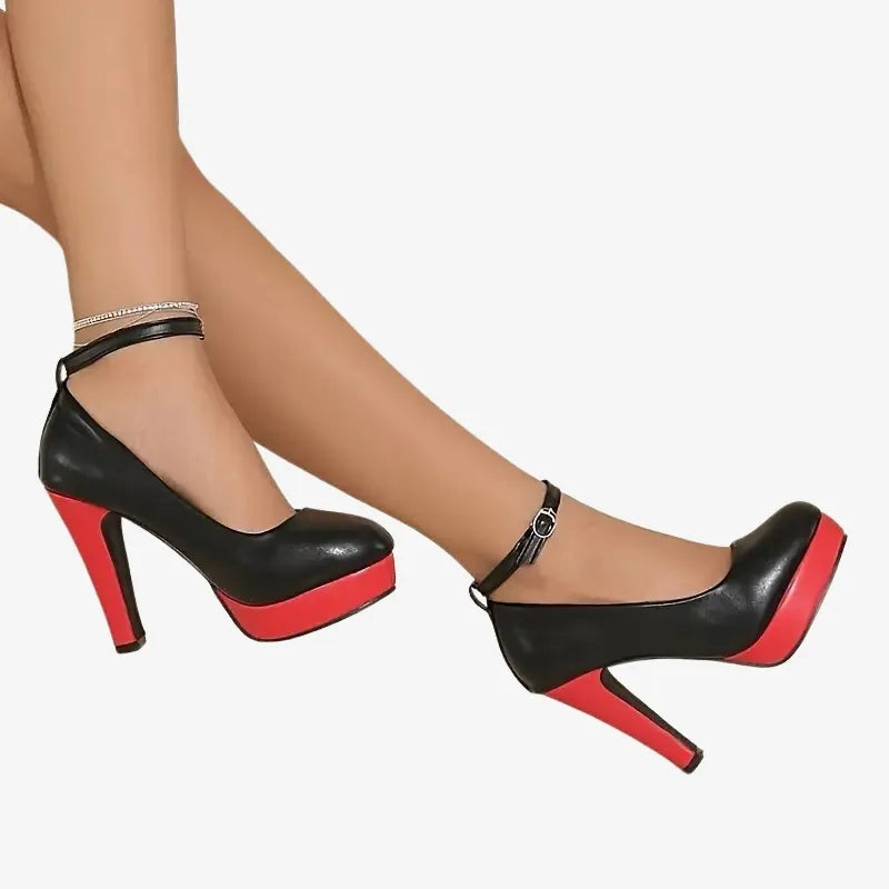 Escarpins à Talon Haut Noir et Rouge – Élégance et Caractère