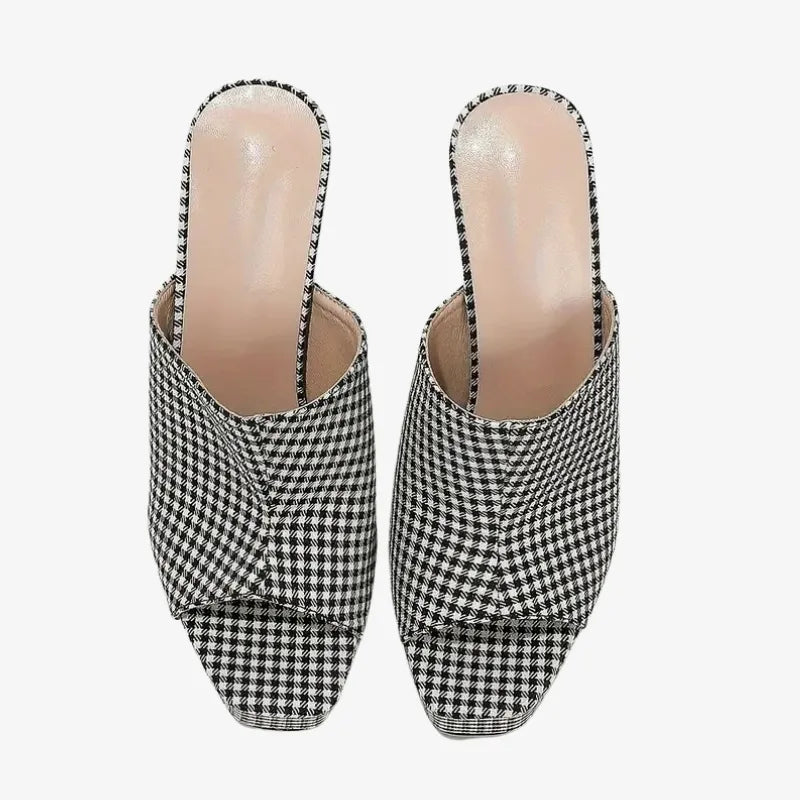 Mules à Talon Carré Élégantes