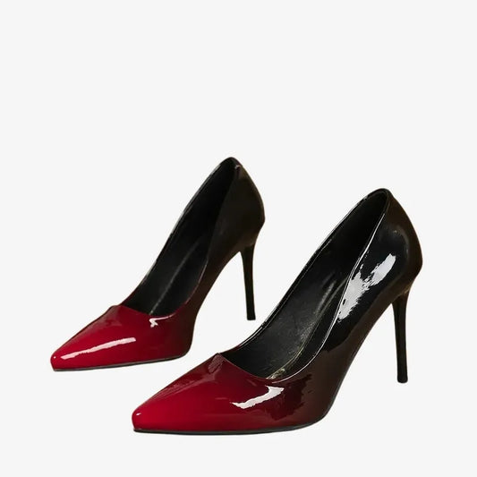 Escarpins Bicolores Vernis – Élégance et Audace