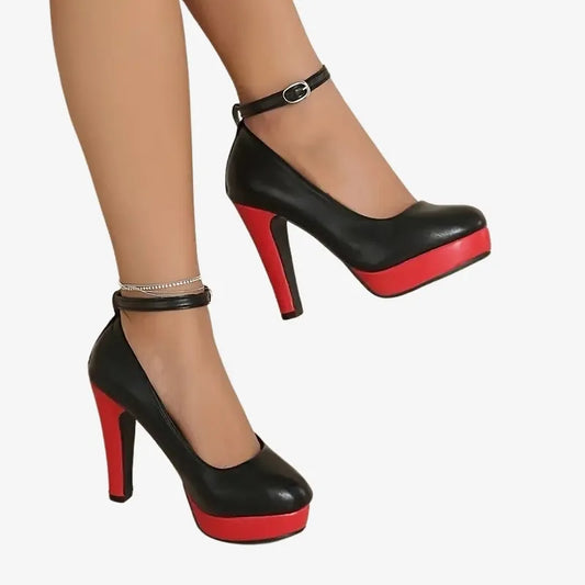 Escarpins à Talon Haut Noir et Rouge – Élégance et Caractère
