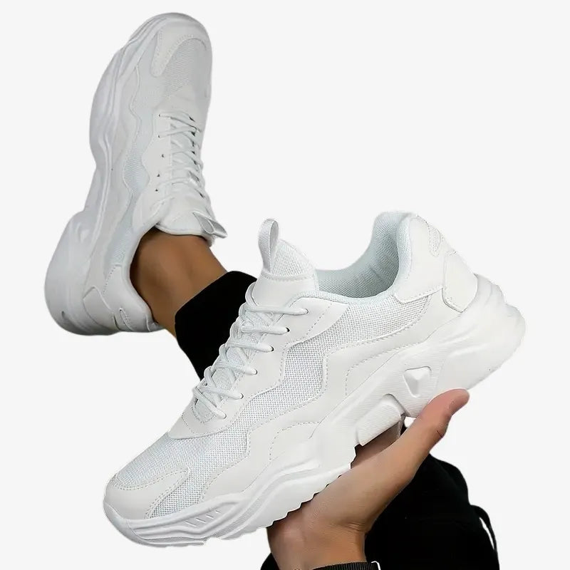 Sneakers Blanches Modernes et Confortables
